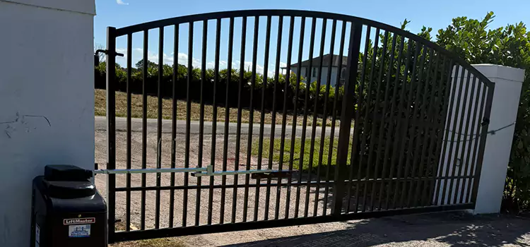 Driveway Fence Repair Elmont