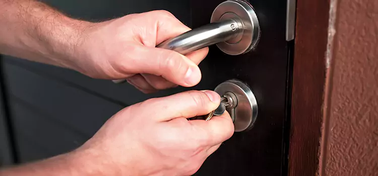 Pella Storm Door Lock Body Replacement Elmont